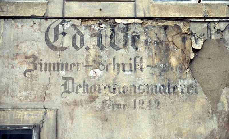 Zittau, Breite Str. 3, 21.6.1997 (2).jpg - Ed. We..., Zimmer - Schrift - ... Dekorationsmalerei